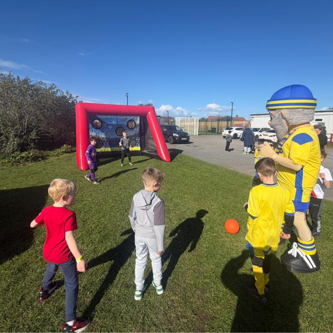 Football penalty shootout inflatable with enclosed sides at event hire UK